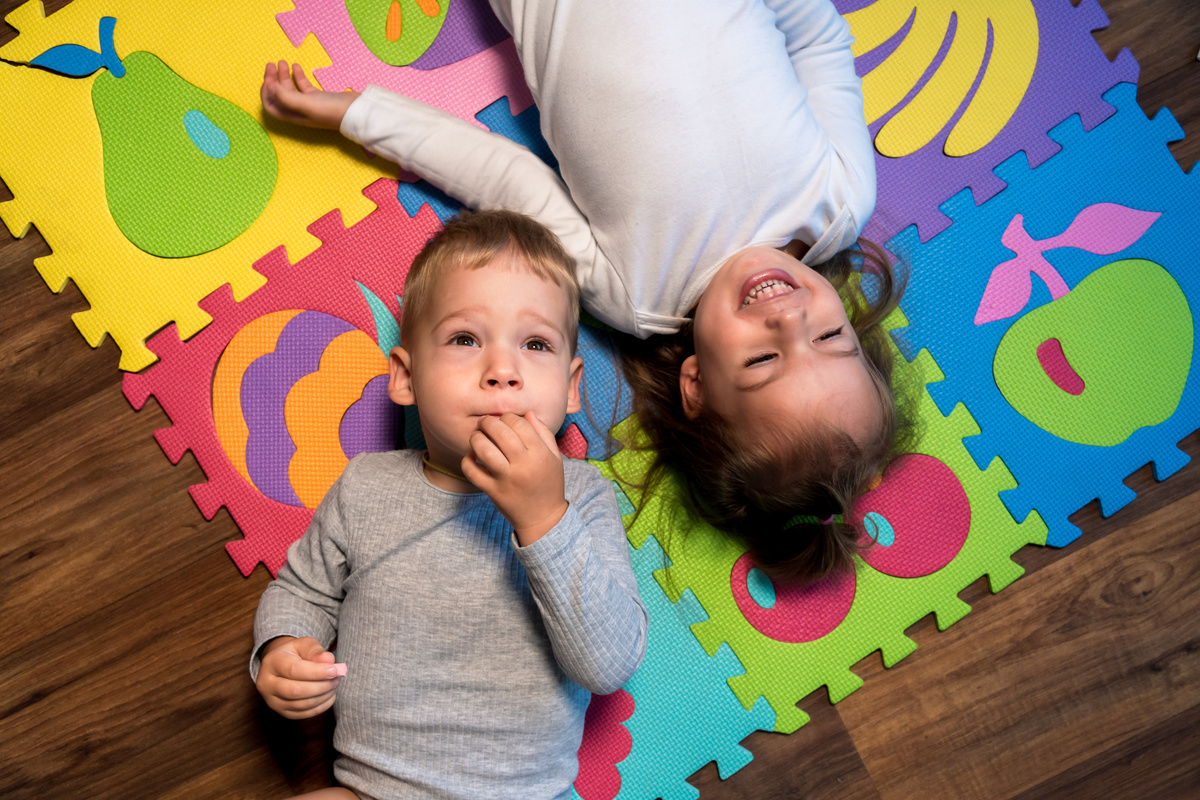 Happy Toddlers at Home 